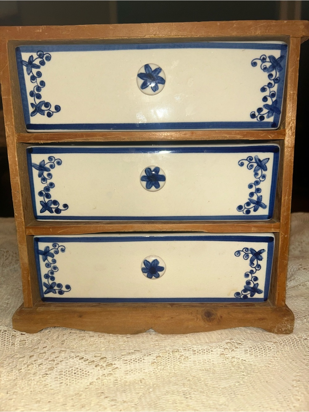 Small Wicker Jewelry or Spice  Chest with Blue Floral Ceramic Drawers.